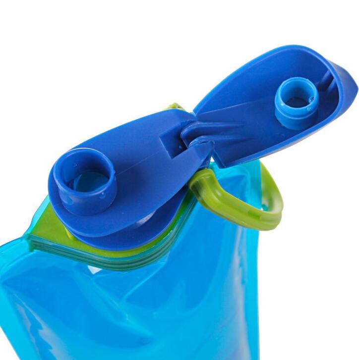 Portable Foldable Water Bottle – 700ml Lightweight Hydration Bag for Hiking & Camping | Black, Blue & White