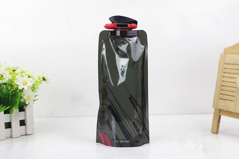 Portable Foldable Water Bottle – 700ml Lightweight Hydration Bag for Hiking & Camping | Black, Blue & White