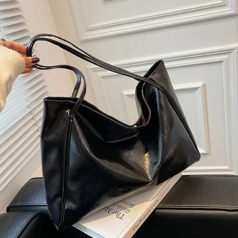Women’s Large Capacity Leather Shoulder Handbag – Cattlehide Tote Bag