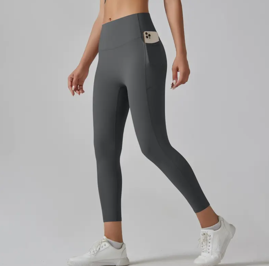 High-Waist Yoga & Fitness Pants – Sculpting Cropped Leggings for Women